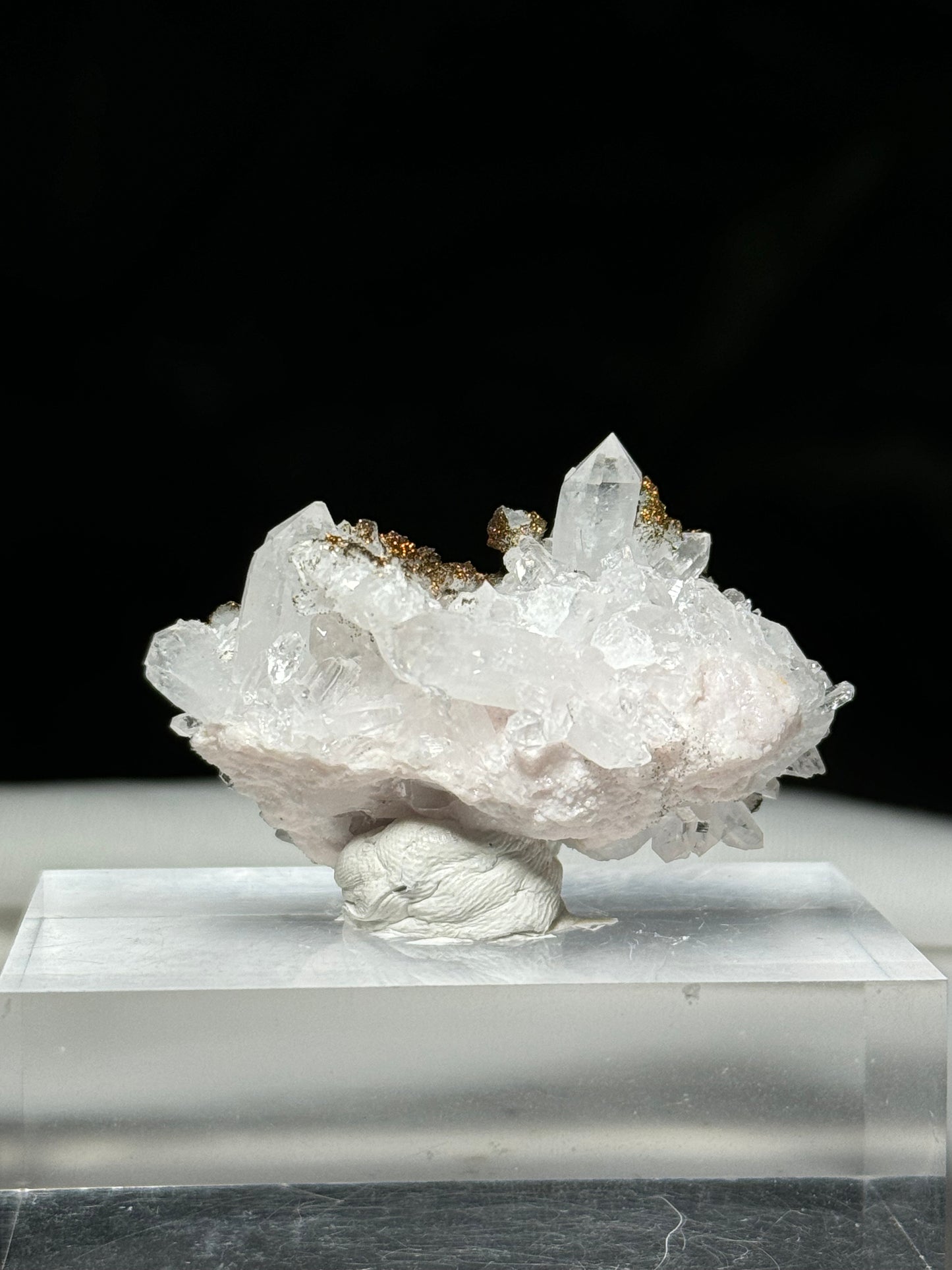 Quartz, Calcite & Chalchopyrite