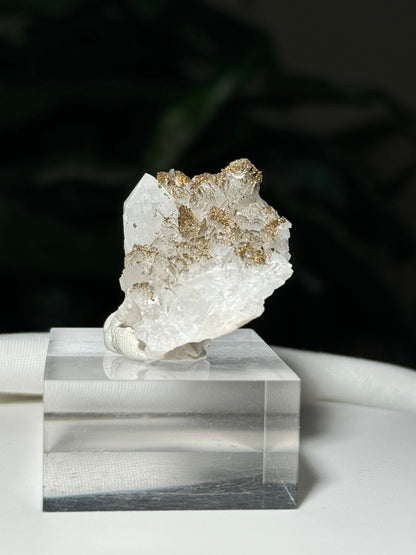 Quartz, Calcite & Chalchopyrite