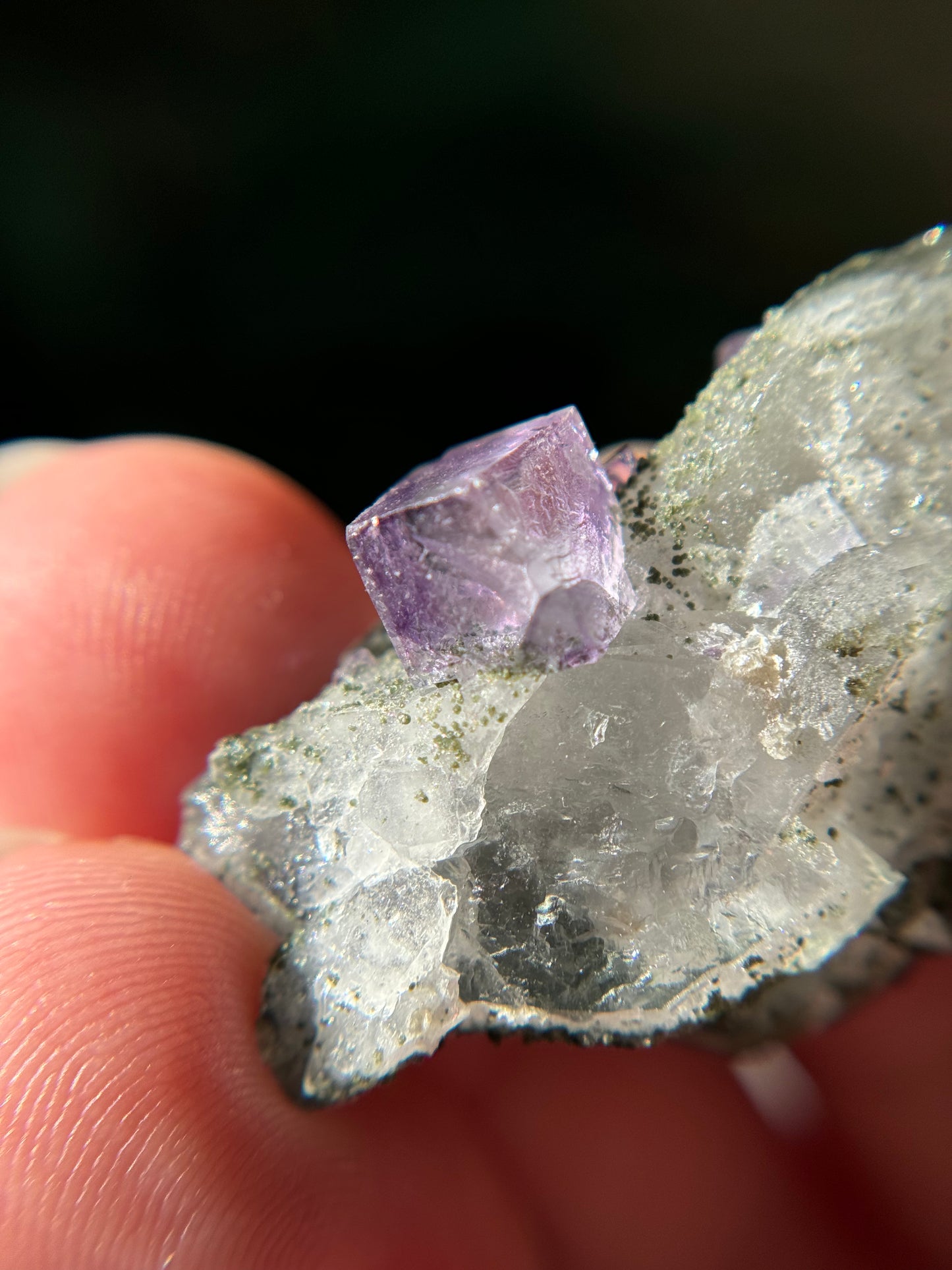 Quartz with pyrite, chlorite & fluorite