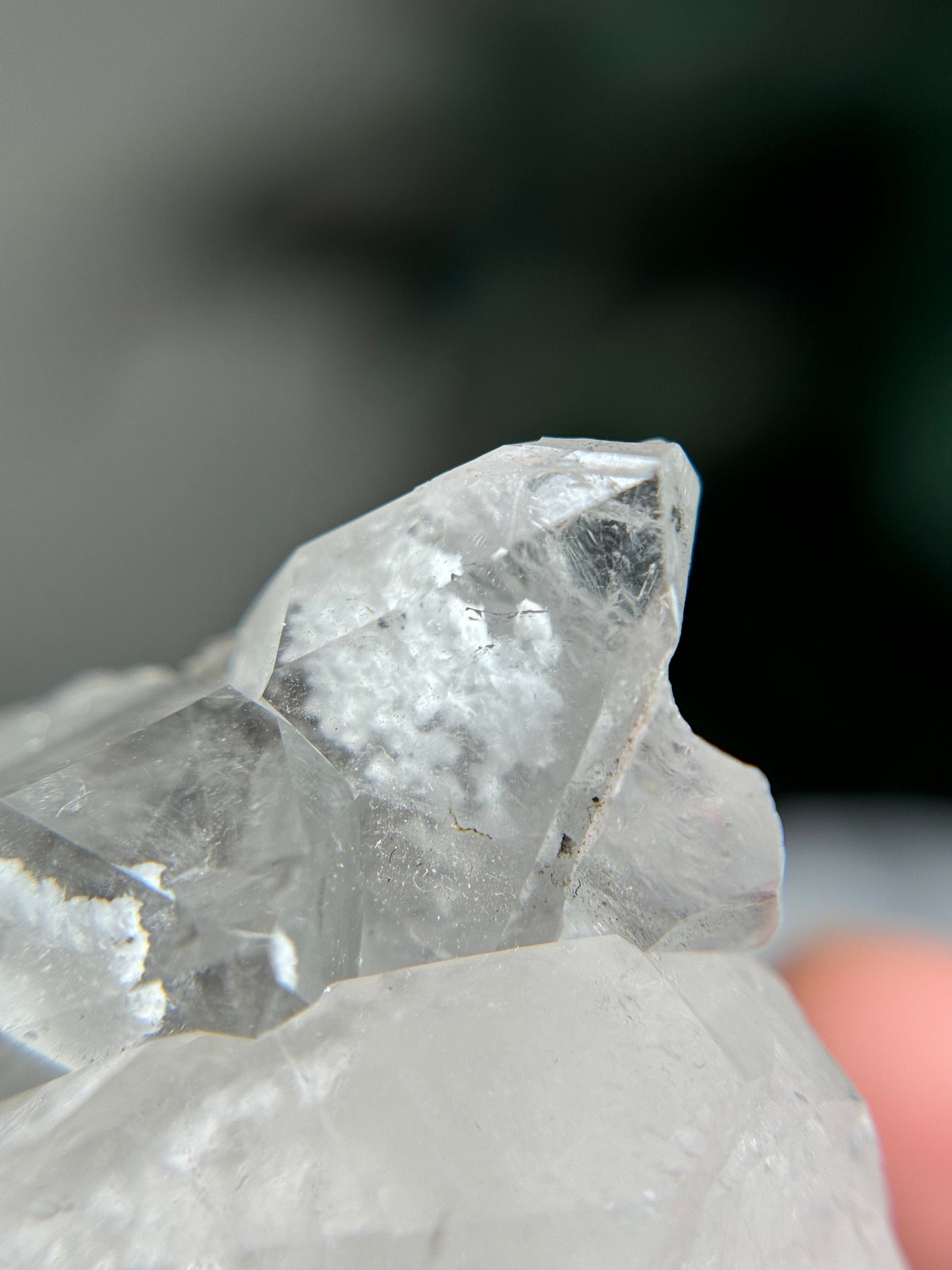 Quartz with Fluorite & Dolomite Inclusions