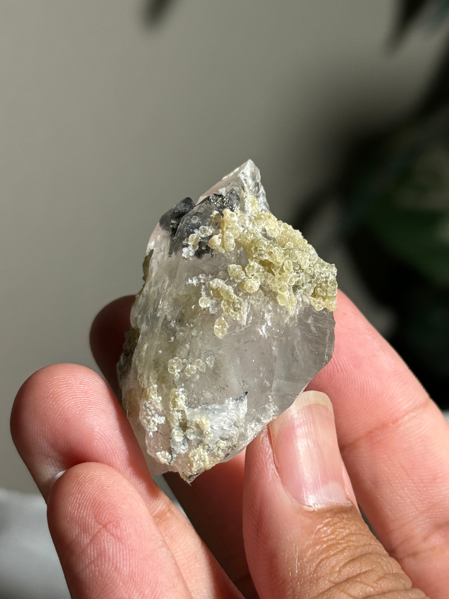 Quartz, Boulangerite & Mica